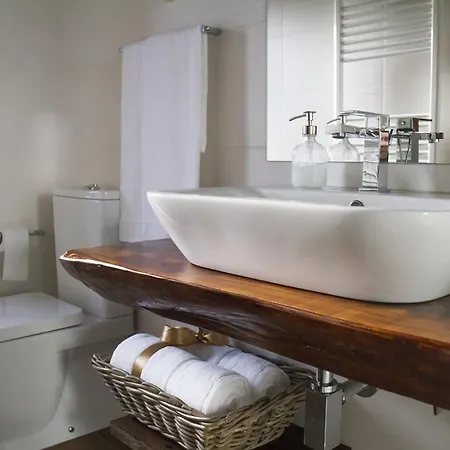 Farma Refugios Do Pinhal