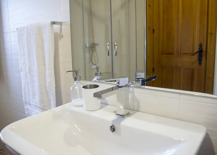 Refugios Do Pinhal مزرعة للإقامة أوليروس