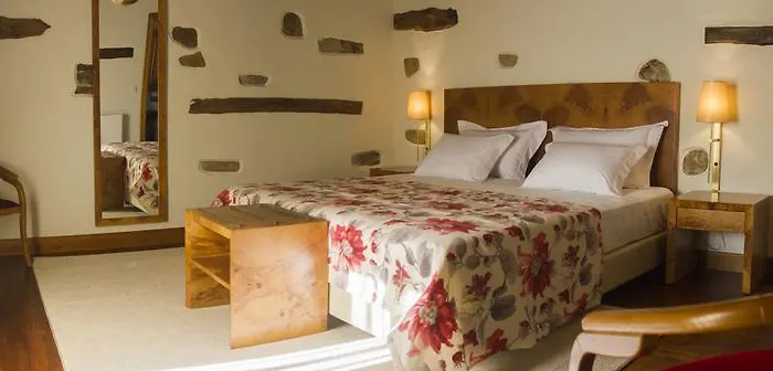 مزرعة للإقامة Refugios Do Pinhal *